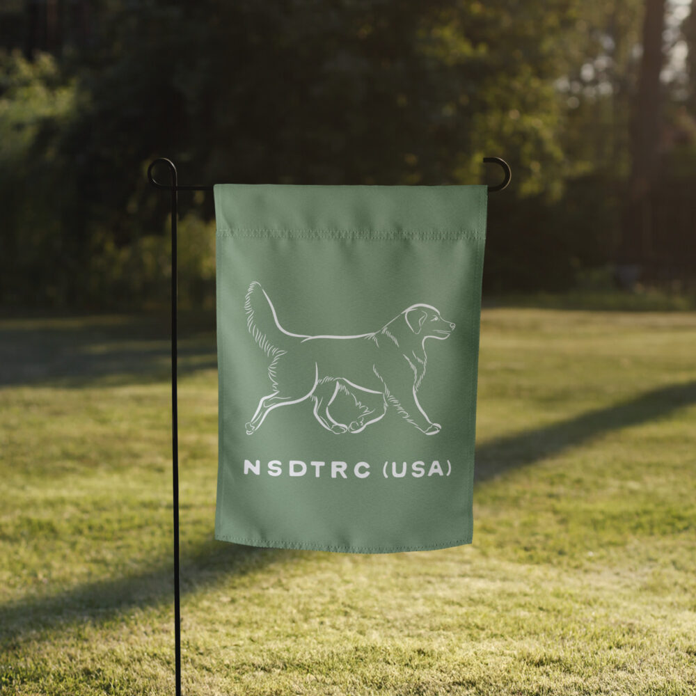 Garden Flag - Gaiting Toller (Green)